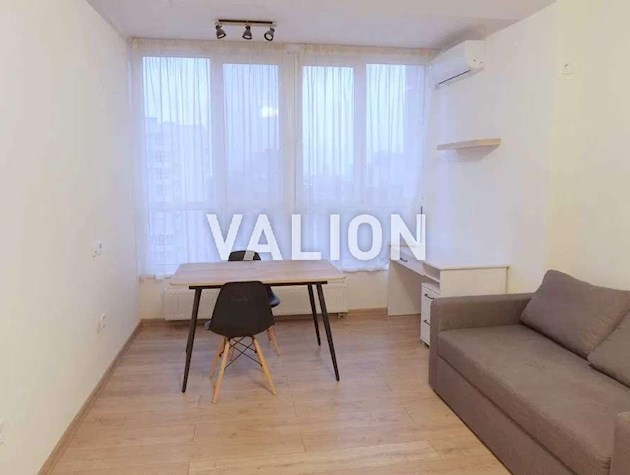 Продажа 1-к квартиры Берестейский просп. 65а