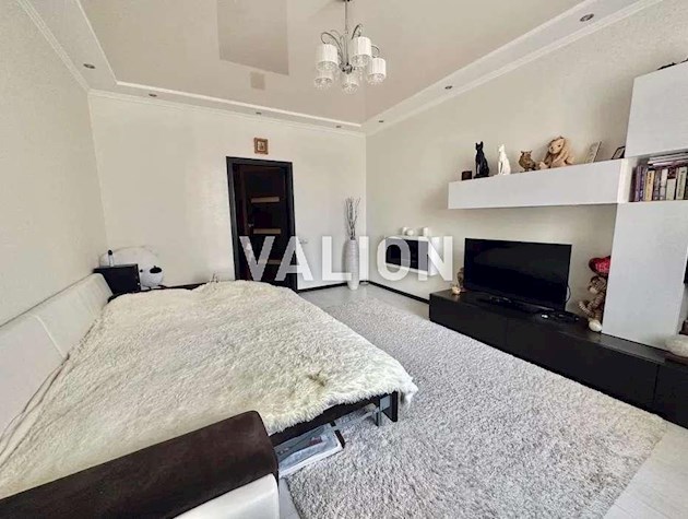 Продажа 1-к квартиры ул. Рудницкого 5а