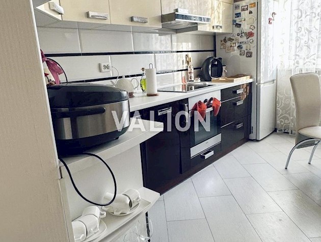 Продается однокомнатная квартира, ЖК «Ликоград-3», улица Здановской Юлии (Ломоносова), 50/2