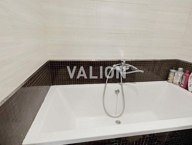 Продается однокомнатная квартира, ЖК «Ликоград-3», улица Здановской Юлии (Ломоносова), 50/2