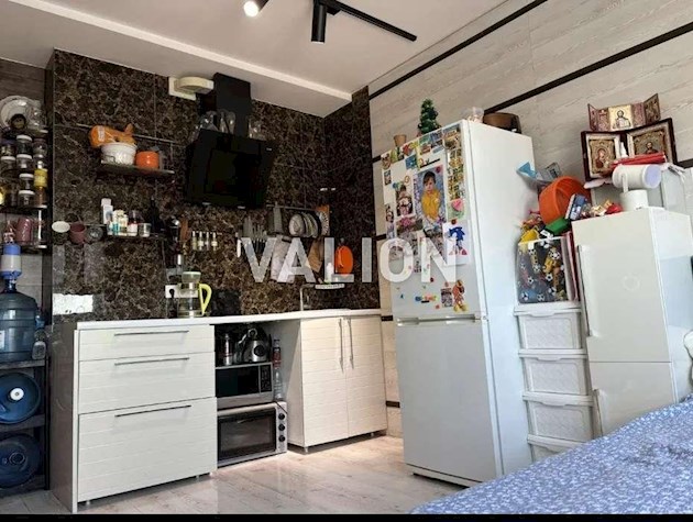 Продаж 1-к квартири вул. Кам’янська 6