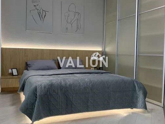 Продажа 1-к квартиры ул. Александра Мишуги 2