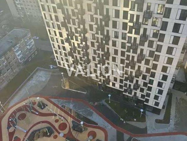 Продаж 3-к квартири вул. Тютюнника Василя 43