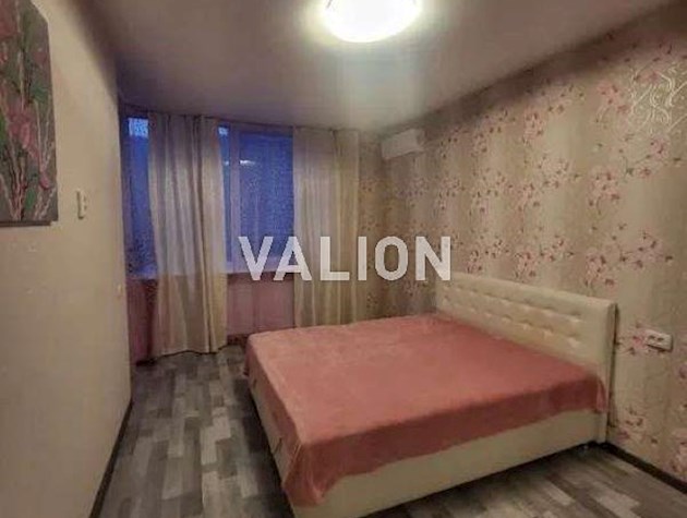 Продажа 1-к квартиры улица Александра Олеся 2в