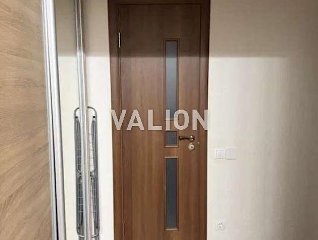 Продаж 1-к квартири пров.Моторний 11