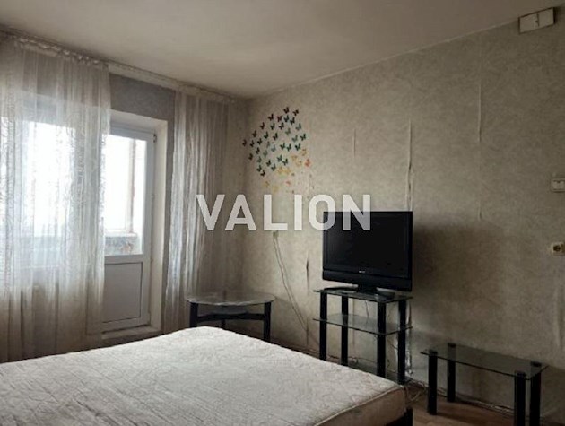 Продается 3-х комнатная квартира, в Деснянском районе, Троещина, ул. Радунская 11-А, 91/46,8/11,7 м2