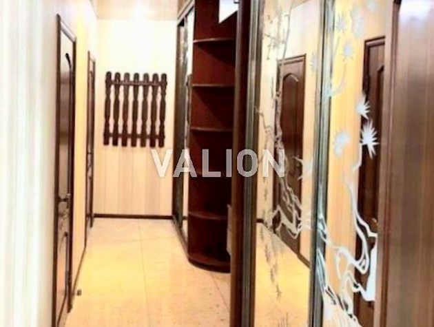 Продажа 2-комнатной квартиры по ул. Олега Мудрака (Наумова), дом 66, Новобеличи, Святошинский район, г. Киев