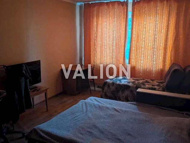 Продажа 1-к ул. Ларисы Руденко 8