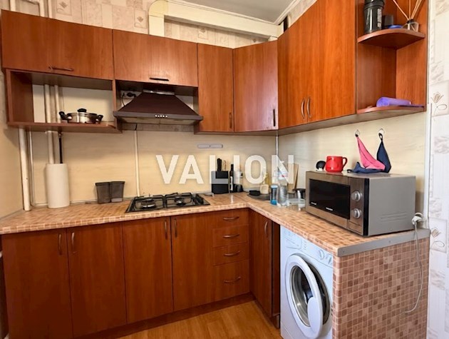 Продажа 1-комнатной квартиры, Осокорки, ул. Руденко, 8
