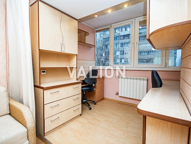 Продажа 2-х комн. квартиры, Нежинская,10, Соломенский район, Караваевы дачи