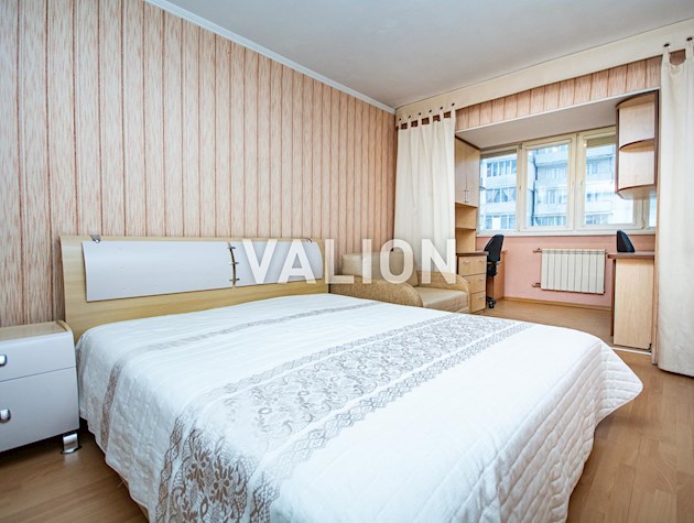 Продажа 2-х комн. квартиры, Нежинская,10, Соломенский район, Караваевы дачи