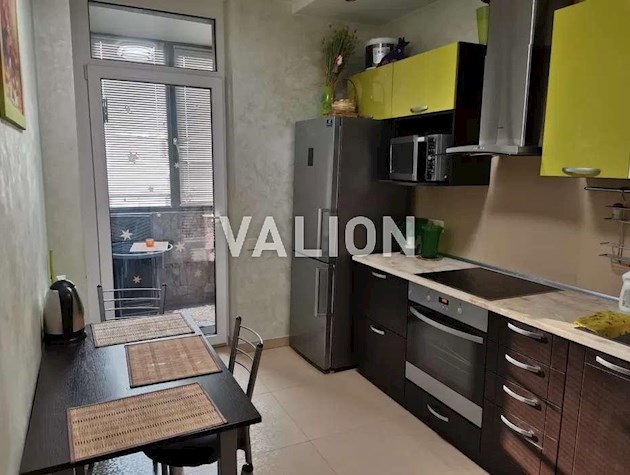 Продажа 1-к квартира ул. Богатырская 6а