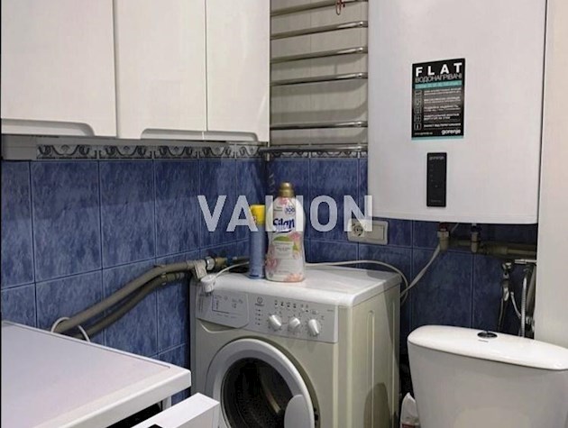 Продажа 2-к квартиры ул. Строителей 16