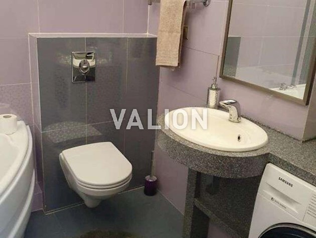 Продаж 4-к квартири вул. Олександра Мишуги 12