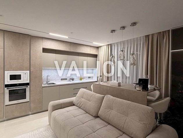 Продажа 2 к квартиры ЖК Варшавский 3, ул. Всеволода Змиенка, 30 с ремонтом