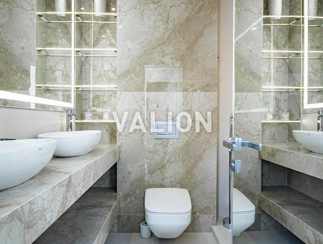 Продаж 2 к квартири, Подільський район, вул. Всеволода Змієнка, 30 з ремонтом