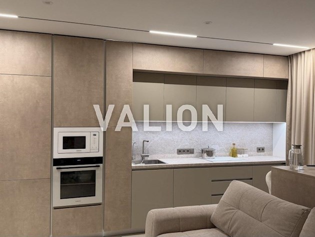 Продажа 2 к квартиры ЖК Варшавский 3, ул. Всеволода Змиенка, 30 с ремонтом