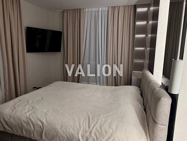 Продажа 2 к квартиры ЖК Варшавский 3, ул. Всеволода Змиенка, 30 с ремонтом