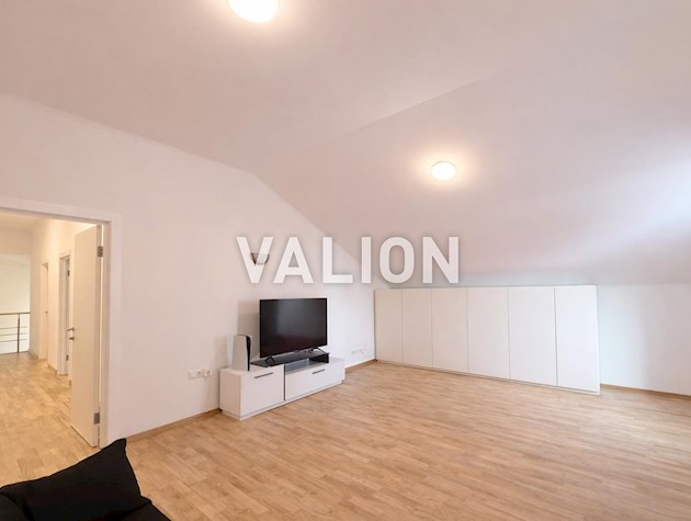 Продажа пентхауса в центре Киева переулок Шевченко 13/21