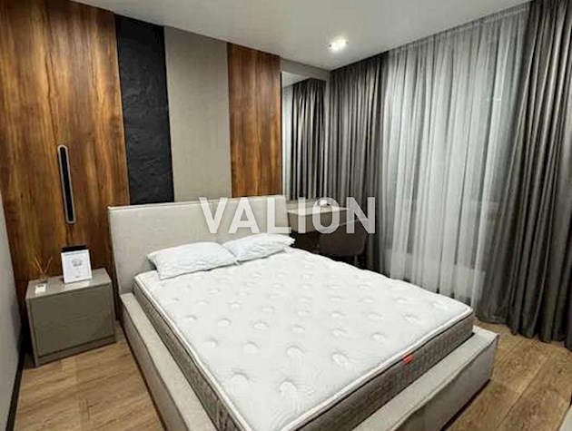 Продажа 2-к квартиры ул. Семьи Кристеров 14б