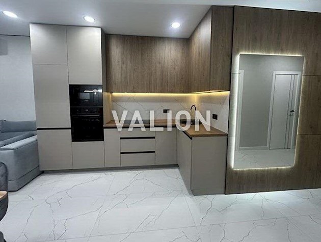 Продаж 1 к квартири ЖКВаршавський 3 вул.Олександра Олеся 17 а.