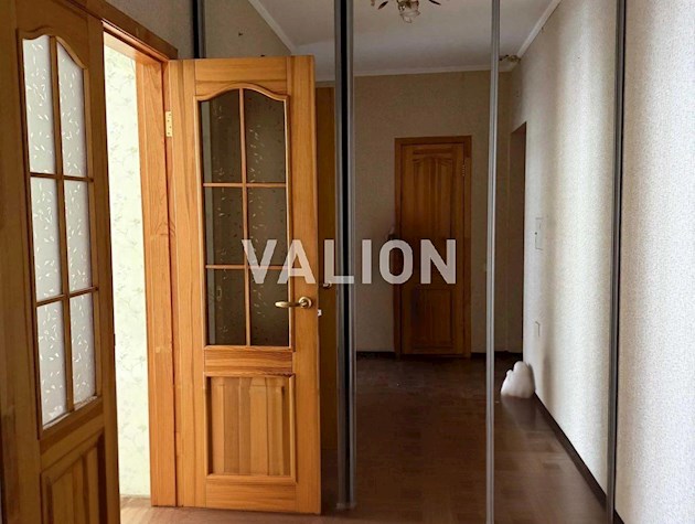 Продажа 1ком. квартиры ул.Здановской 54, Лико-град2