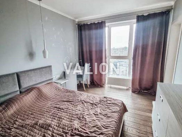 Продаж 4-к квартири вул. Василя Липківського 16а