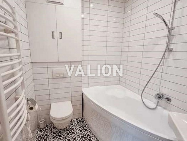 Продаж 4-к квартири вул. Василя Липківського 16а