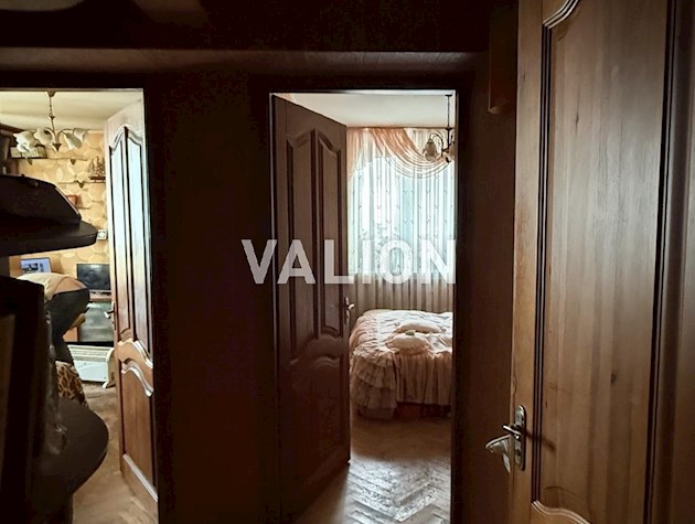 Березняки, 3-комнатная квартира возле Днепра, проспект Павла Тычины 10