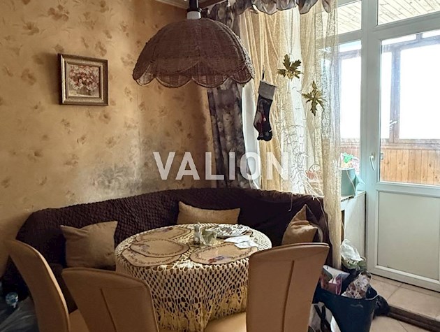 Березняки, 3-комнатная квартира возле Днепра, проспект Павла Тычины 10