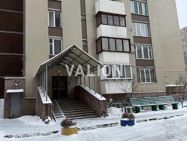 Березняки, 3-комнатная квартира возле Днепра, проспект Павла Тычины 10