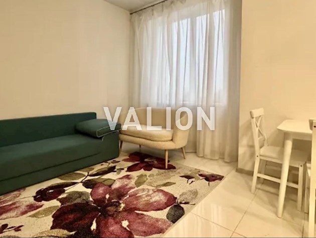 Продажа 1-к квартири ул. Бужская 8