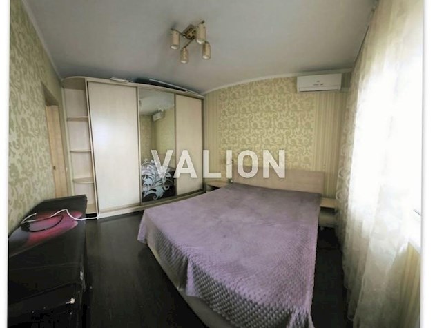 Продажа 3к. квартиры, ул.Академика Заболотного 90 ,метро Теремки