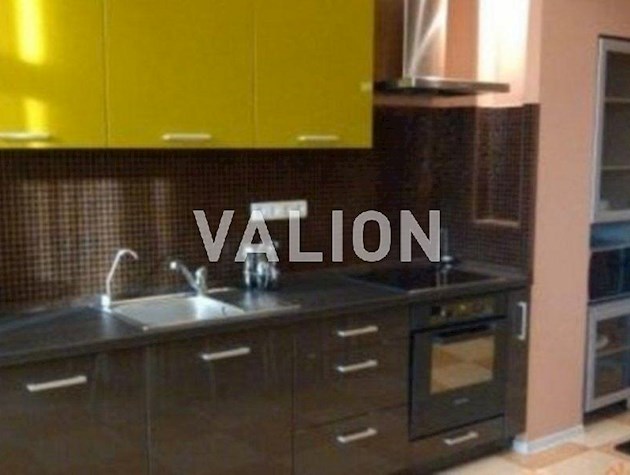 Продаж 3-к квартири вул. Павлівська 26/41