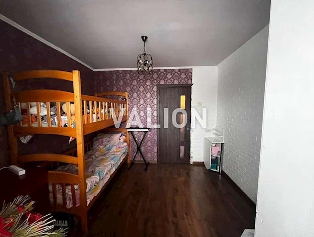 Продажа 4-комнатной квартиры ул. Прилужная 14