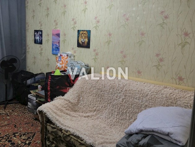 Продається 2-х кімнатна квартира, Деснянському районі, проспект Червоної Калини 22