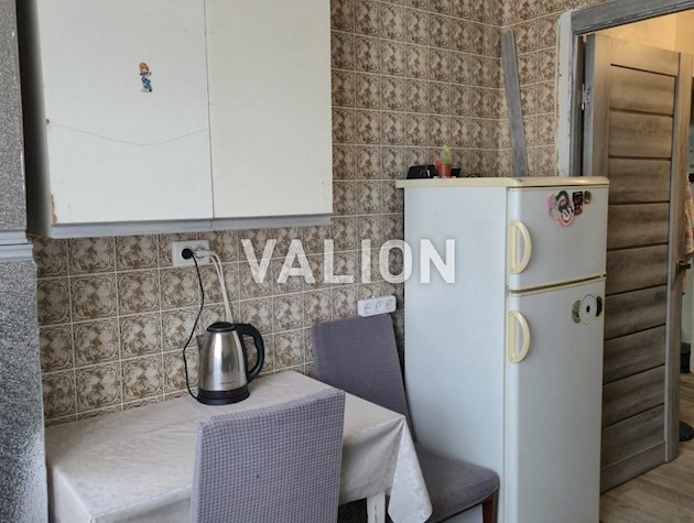 Продається 2-х кімнатна квартира, Деснянському районі, проспект Червоної Калини 22