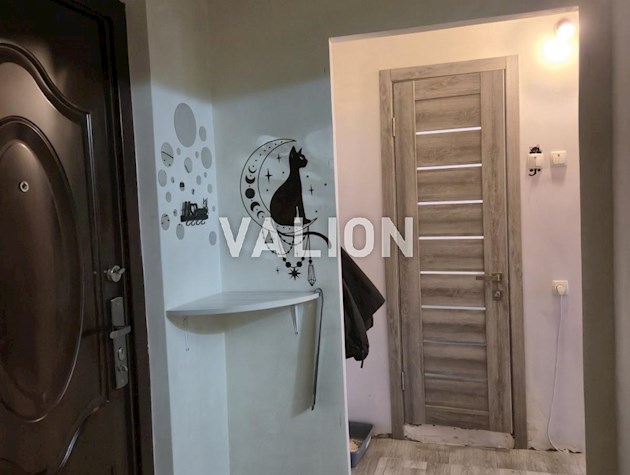 Продається 2-х кімнатна квартира, Деснянському районі, проспект Червоної Калини 22