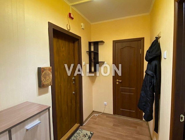 Без %.Продам 1 комнатную квартиру ул. Чавдар, 28