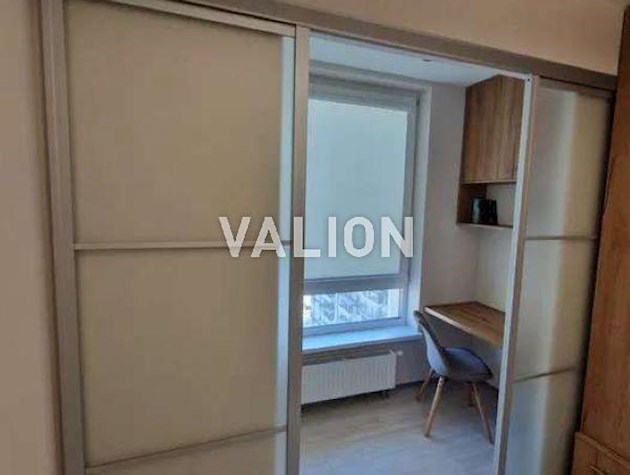 Продажа 1-к квартира ул. Александра Олеся 5а