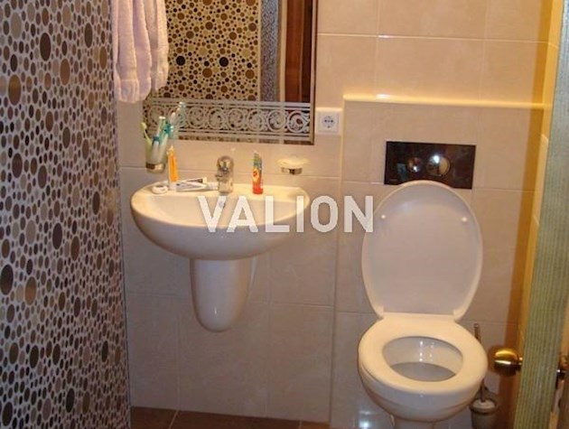 Продажа 2к. квартиры ул.Казацкая 114, метро Демеевская