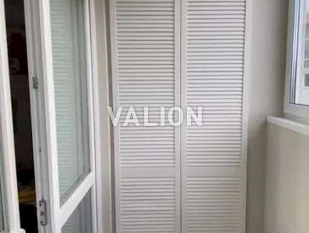 Продаж 3-к квартири вул. Нивська 4г