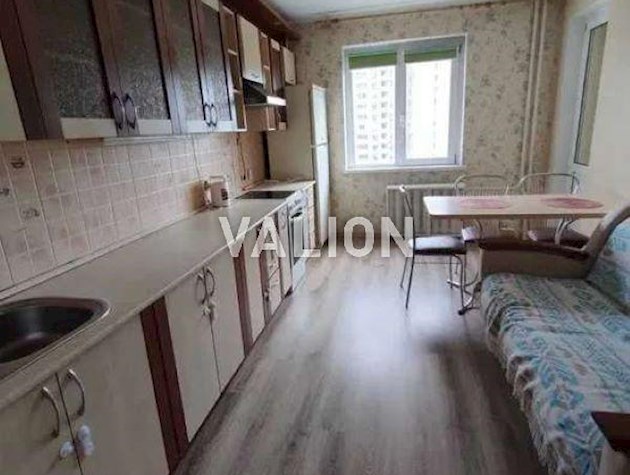 Продаж 1-кімнатної квартири вул.Милославська, 45