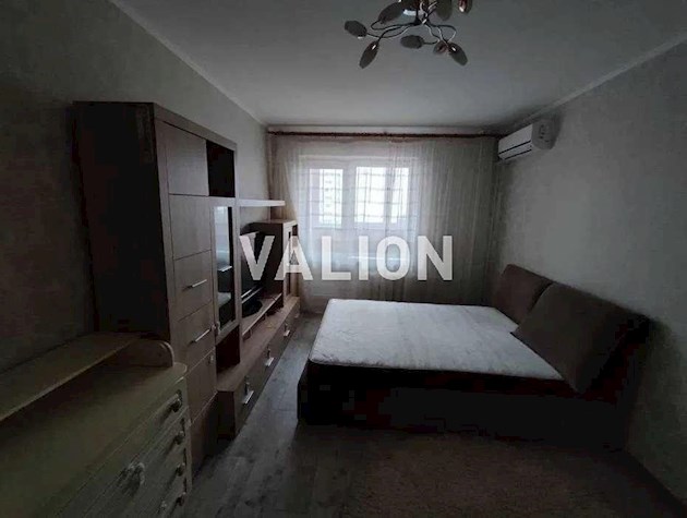 Продаж 1-кімнатної квартири вул.Милославська, 45