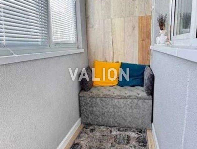 Продаж 1-к квартири вул. Драгоманова 10