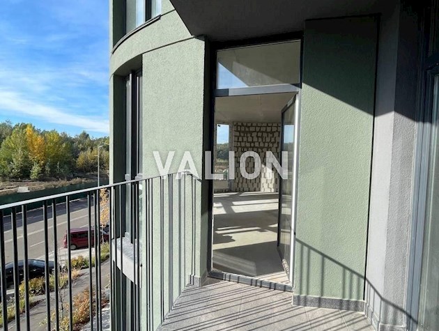 Продажа 1ком. квартиры 53м, ул.семьи Костяковских 10, ЖК Республика Голосеевский р-н.