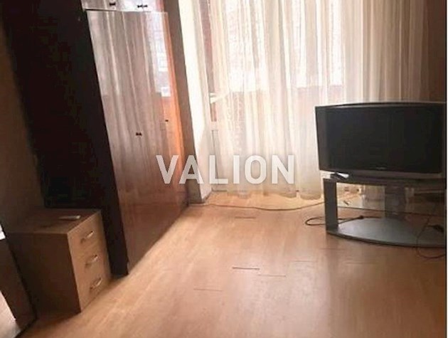 Продаж 1 кімнатної квартири, проспект Павла Тичини 5А, 35 м2 озеро Тельбін, та Дніпровська набережна.