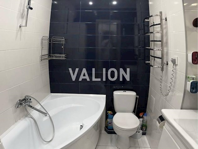 Продажа 1-к квартири метро Лівобережна, Туманяна 3