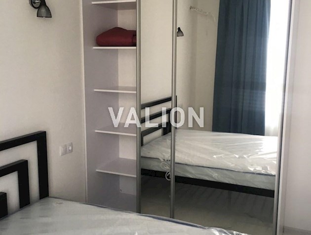 Продаж 1-к квартири в ЖК Метрополія, Кам’янська 128, метро Вирлиця