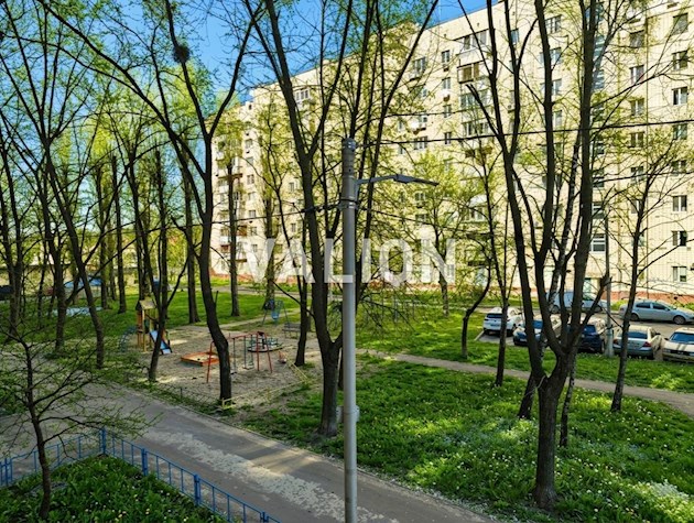 Продается 1 комнатная квартира 27 кв. г., ул. Армянская 29.